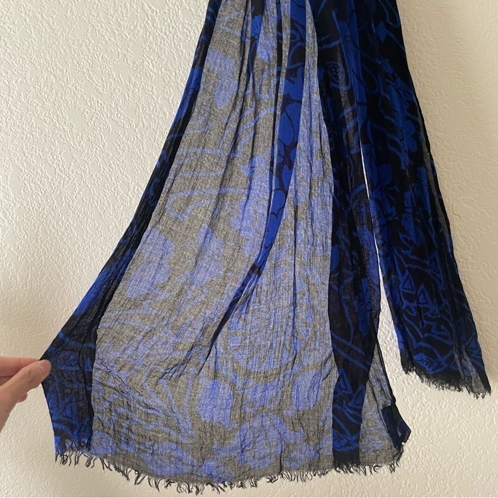 Marchesa Voyage Blue Floral Scarf - Picture 4 of 7